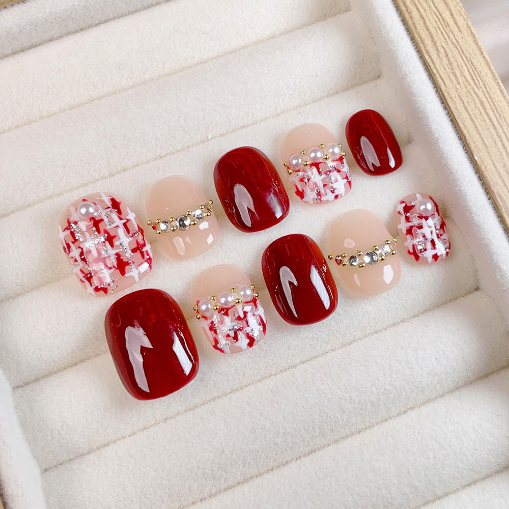 Nail Art Quirky - Набор из 10 коротких квадратных и