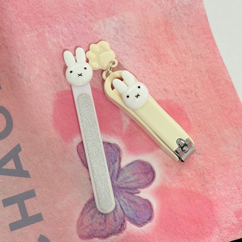 Новые милые мультяшные пластик – обзор и цена Nail Art Quirky